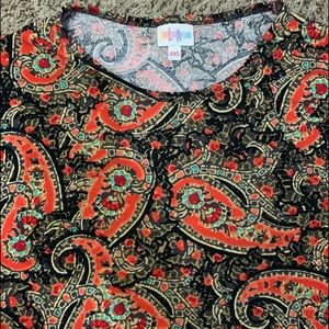 🧡 LulaRoe Irma Shirt 🧡